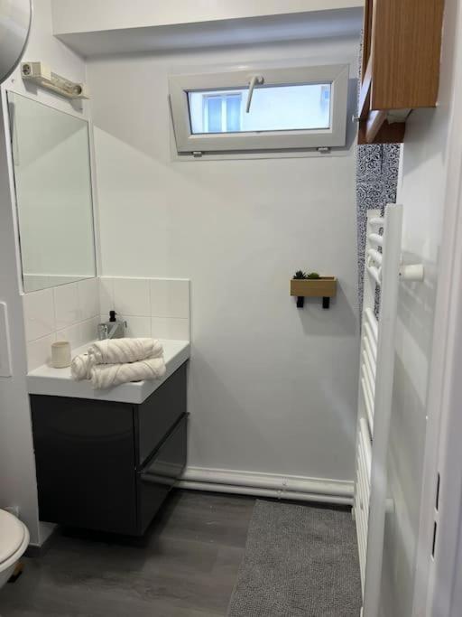 Studio Proche Disney Et Paris 诺伊斯·勒·格兰德 外观 照片
