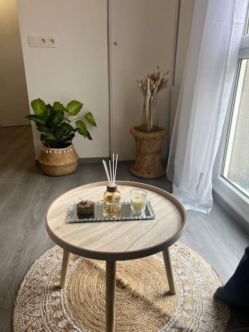 Studio Proche Disney Et Paris 诺伊斯·勒·格兰德 外观 照片